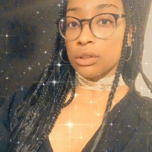 Meet your Posher, Tiffani